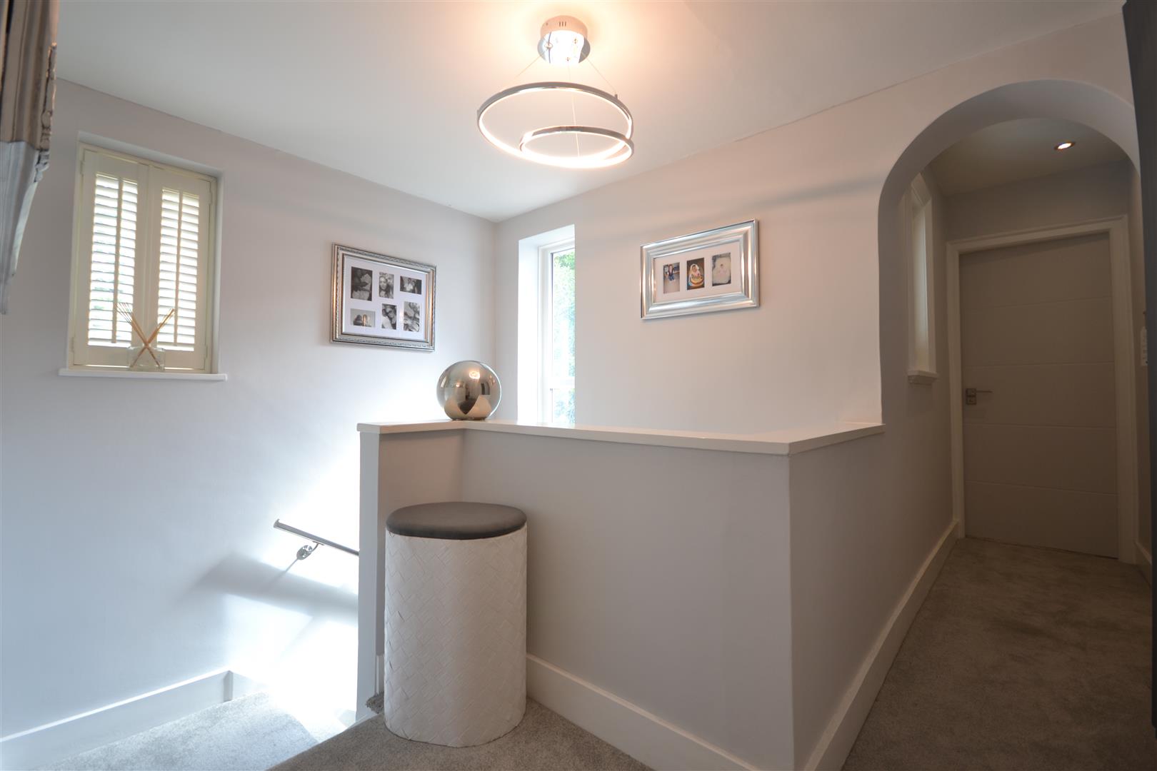 FIRST FLOOR LANDING